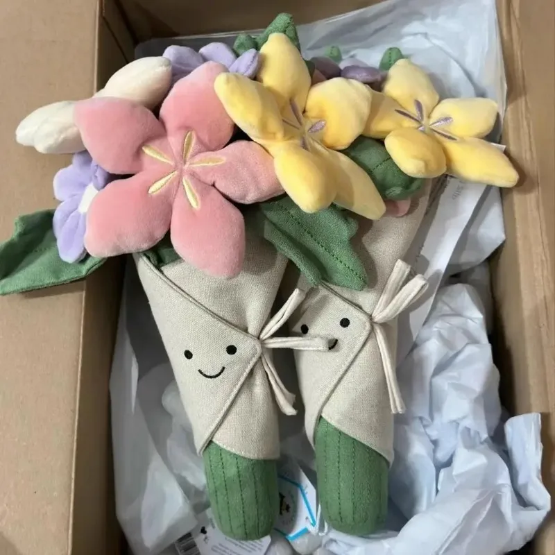 1005010644106527&nbsp; 手捧鲜花情人节新永恒花生活婚礼模拟花束毛绒玩具女孩生日礼物。