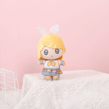 1005009499488782&nbsp; 全新初音未来毛绒钥匙扣14cm动漫KAITO MEIKO系列 初音凛 可爱软萌毛绒玩偶钥匙扣包挂饰 女生礼物