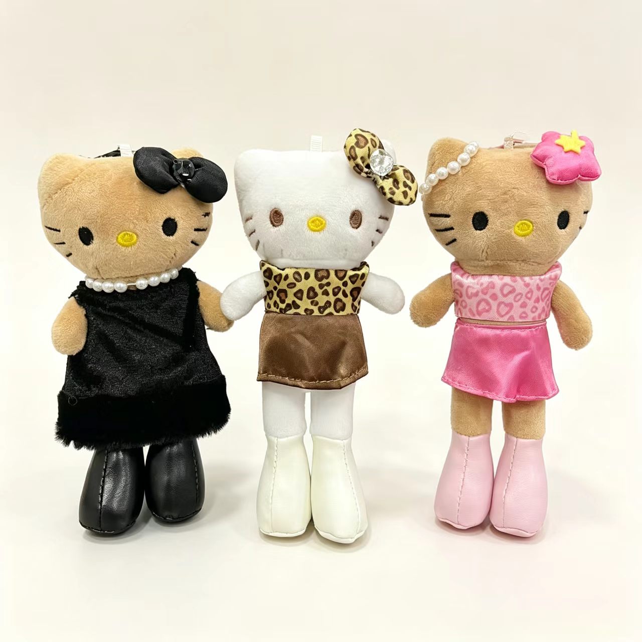 JB801747 三色长腿猫挂件 4寸 水晶超柔+皮革+PP棉